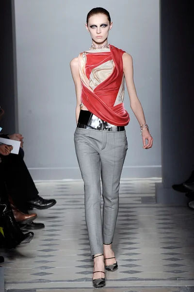 Look 24